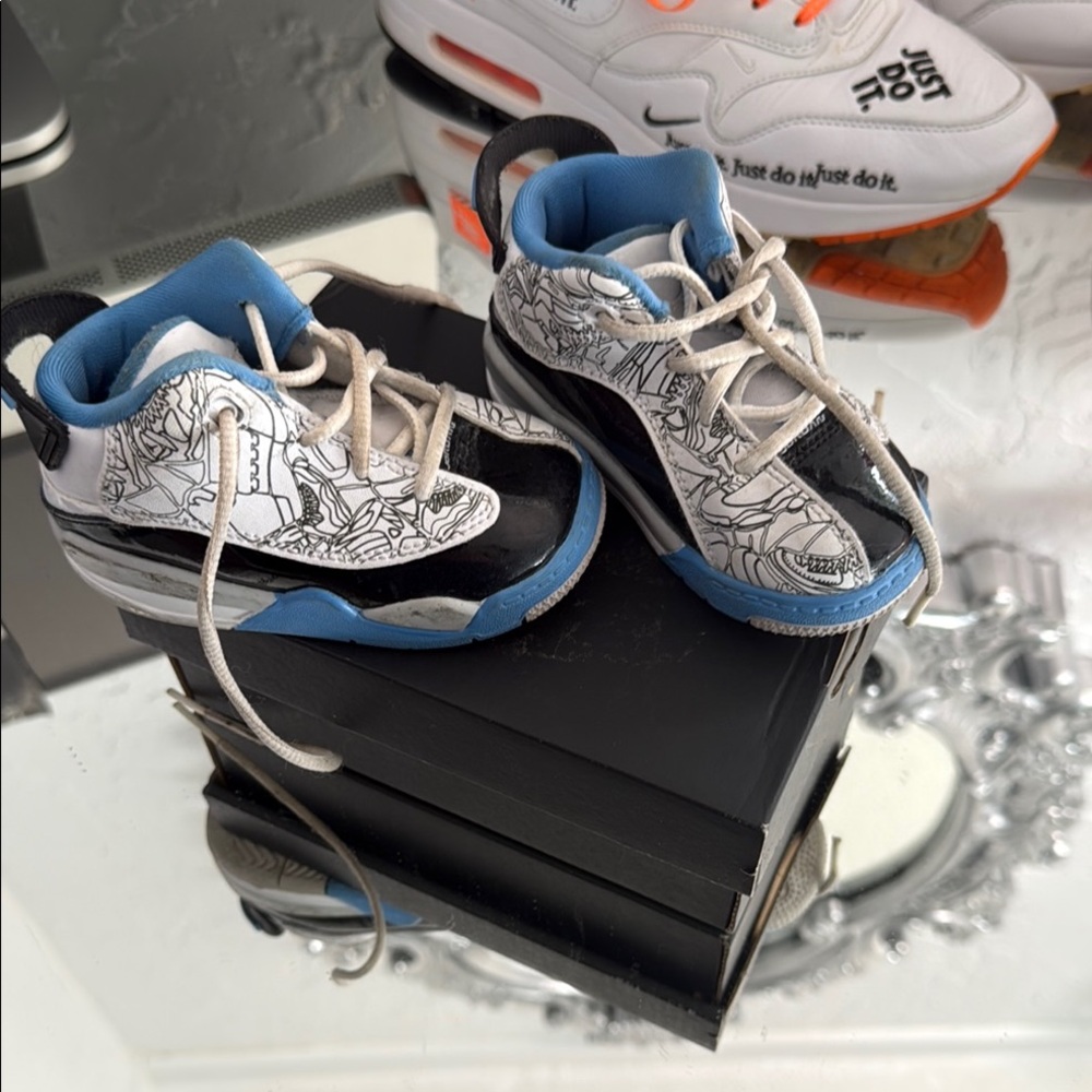 JORDAN DUB ZERO  ‘UNIVERSITY LEGEND BLUE' 5C Baby’s First J’s